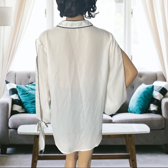 Long Sleeves White Blouse - Picture 11 of 17